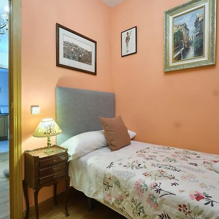 Apartamento Carlos-1 Madrid Exterior foto